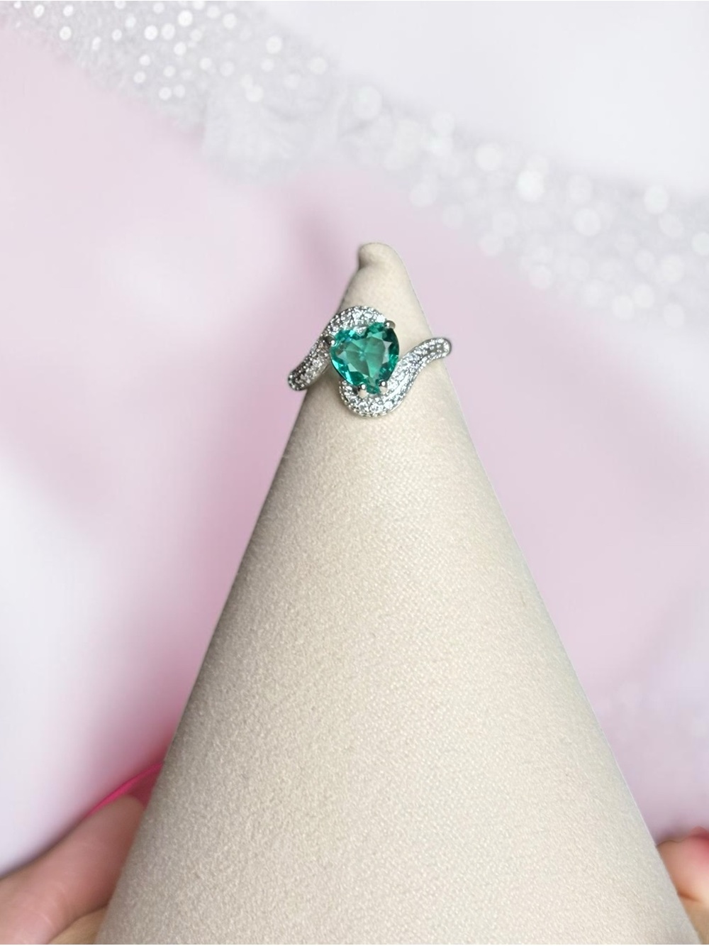 Adjustable Emerald Green Teardrop Halo Ring